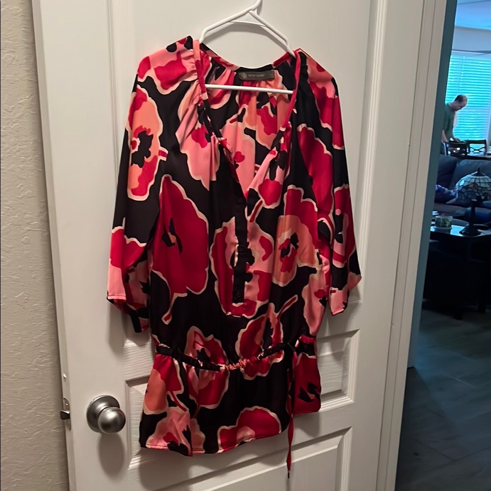 Outback Red Black, Coral and Red Tie Front Tunic with 3/4 Sleeves